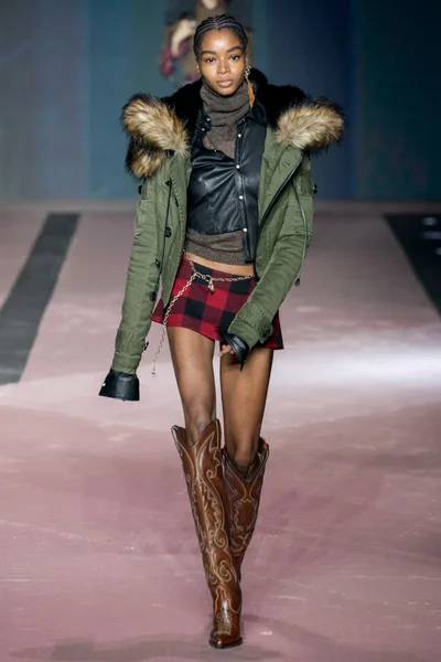 Look 61